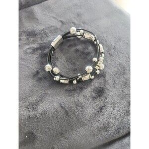 Multi Strand Rope Bracelet Black Thin  Silver Tone Beading Magentic Clasp